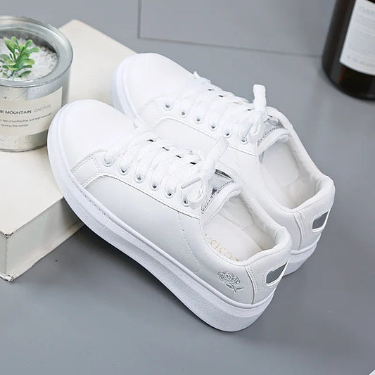 Die Sneakers für die Frau KleinSelect