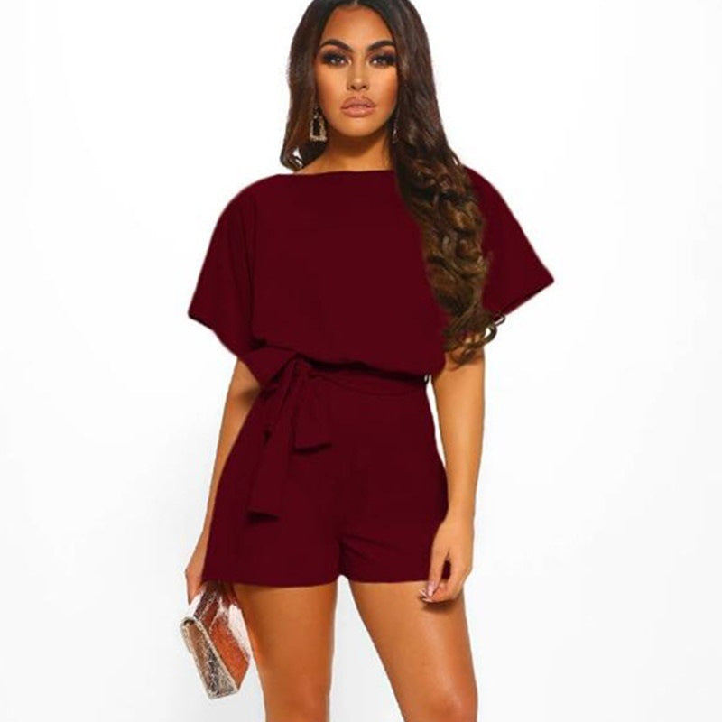 The short-sleeved jumpsuit