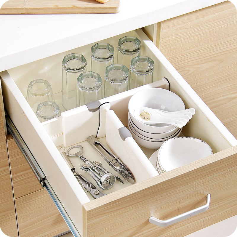 Flexible organization of drawer plates
