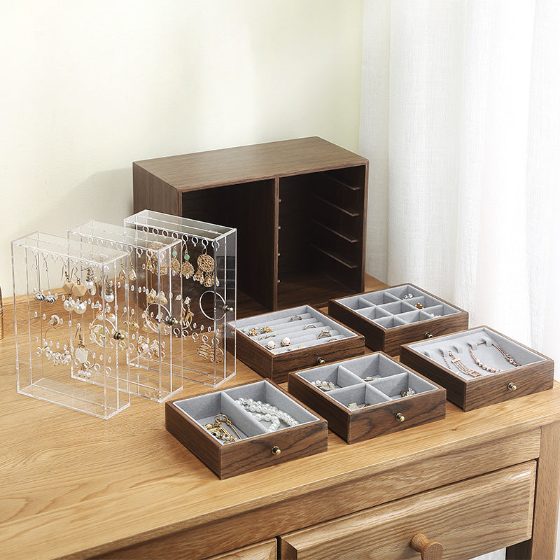 Holzbox für Schmuck und Kosmetik