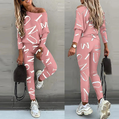 Stylish tracksuit for the perfect look