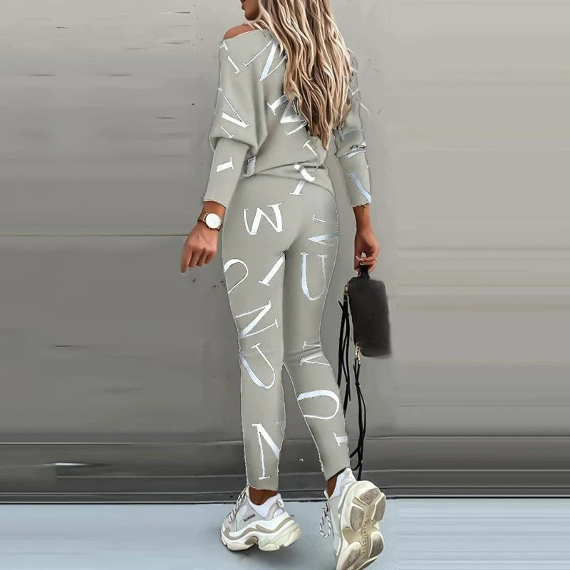 Stylish tracksuit for the perfect look