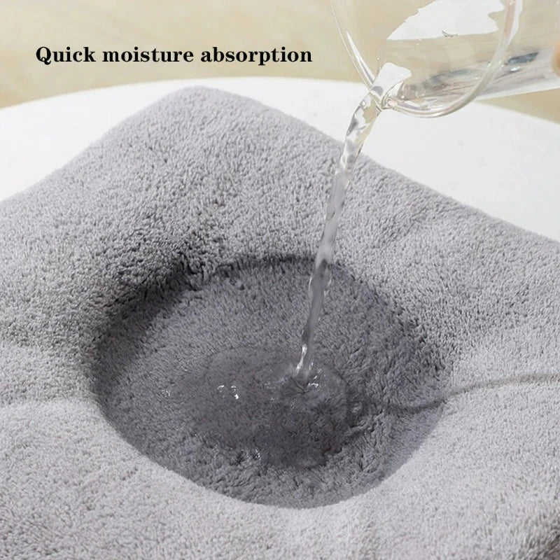 Kuscheliger Bademantel für Babys