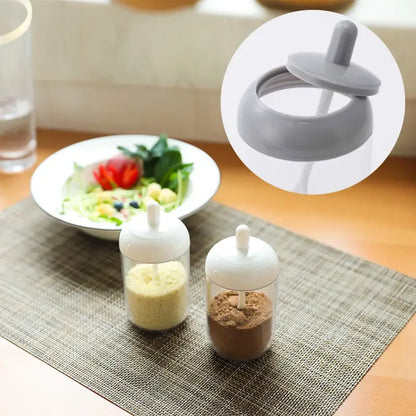 Vintage charm for your kitchen: Our creative spice bottles