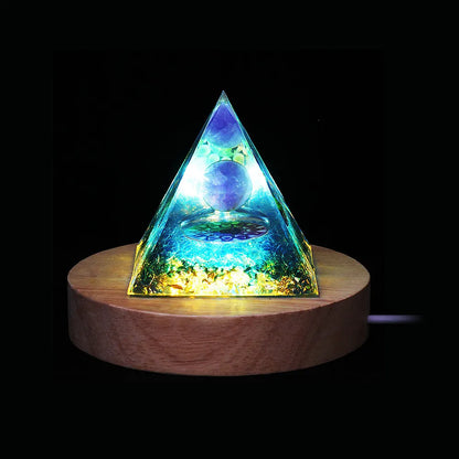 Orgonit Pyramide für spirituelle Magie