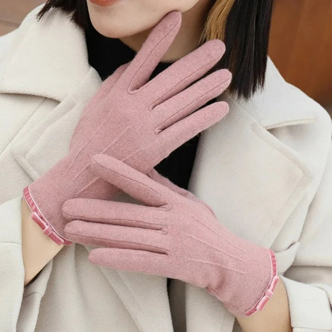 The cashmere gloves for women!