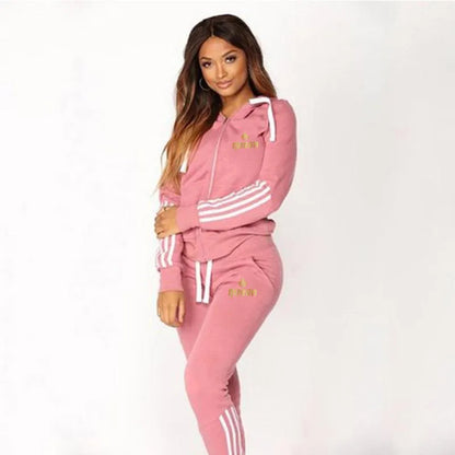 Your new must-have – women’s tracksuits for 2024! 