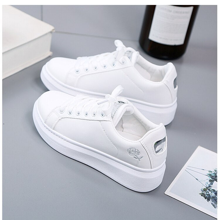 Die Sneakers für die Frau