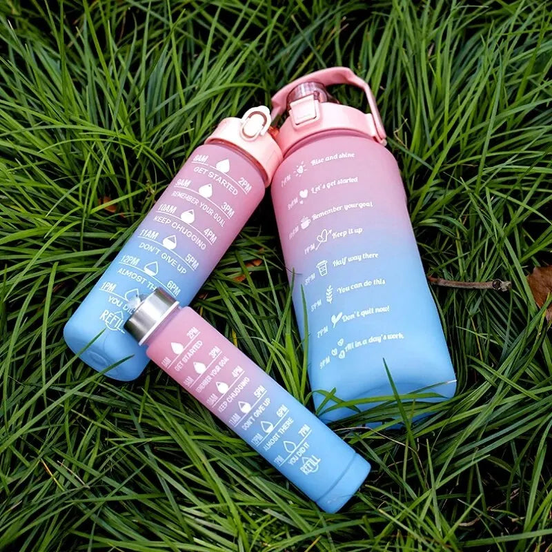 Drinking made easy with the 3-piece water bottle set