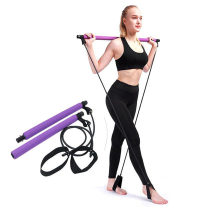 KleinSelect fitnessband tracker in Lila mit Widerstandsbändern und Frau beim Training in Sportbekleidung