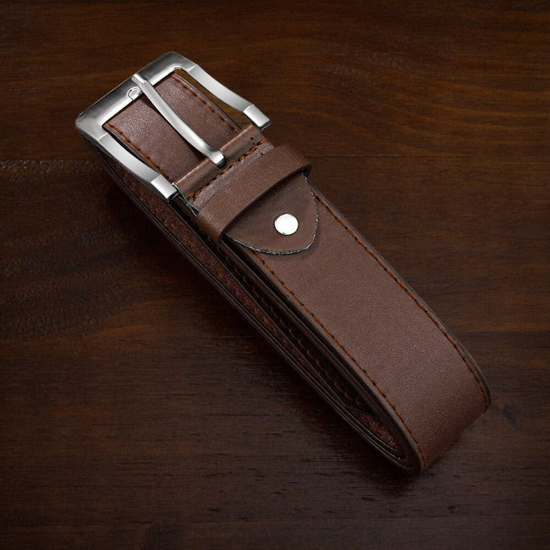 Braunes Lederuhrarmband mit silberner Schnalle im ritual geschenkset von KleinSelect